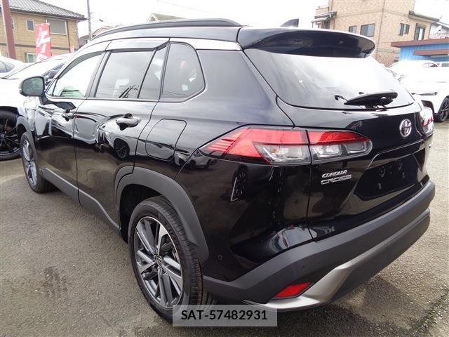 Toyota COROLLA CROSS 2025-04 8870671-5