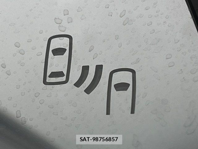 Toyota COROLLA CROSS 2022-11 8870670-3