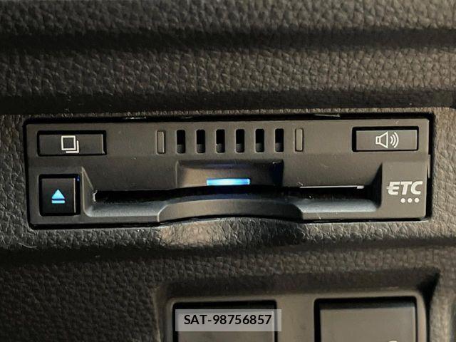 Toyota COROLLA CROSS 2022-11 8870670-4