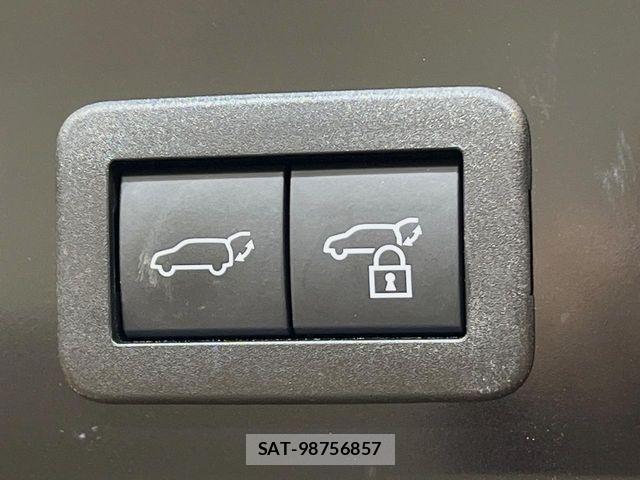 Toyota COROLLA CROSS 2022-11 8870670-6