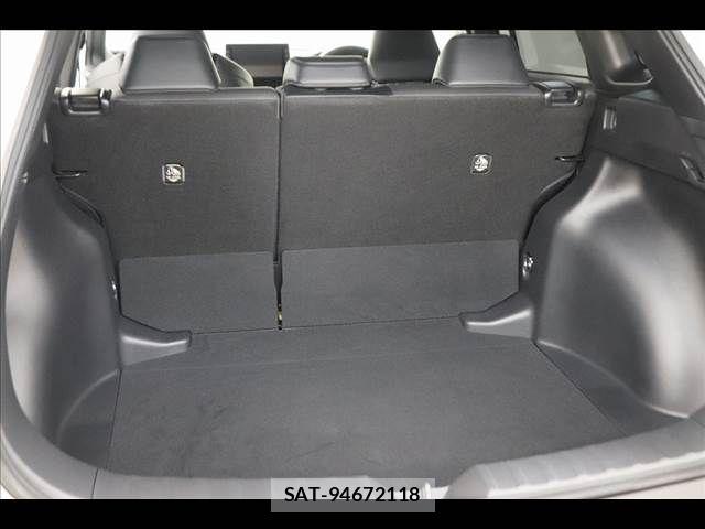Toyota COROLLA CROSS 2022-11 8879157-13