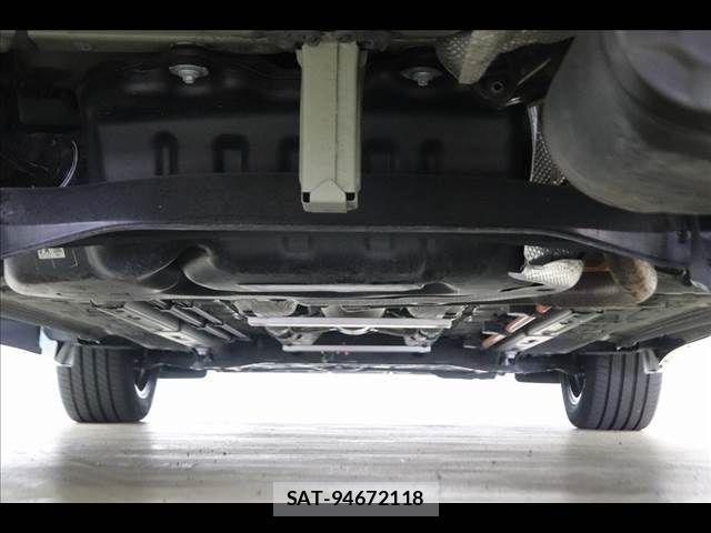 Toyota COROLLA CROSS 2022-11 8879157-25