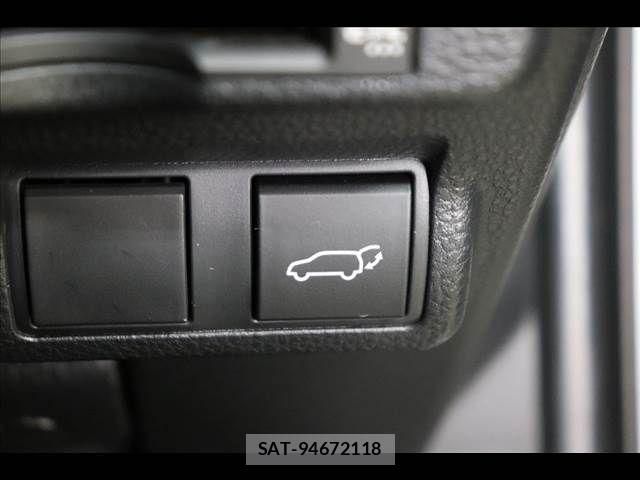Toyota COROLLA CROSS 2022-11 8879157-7