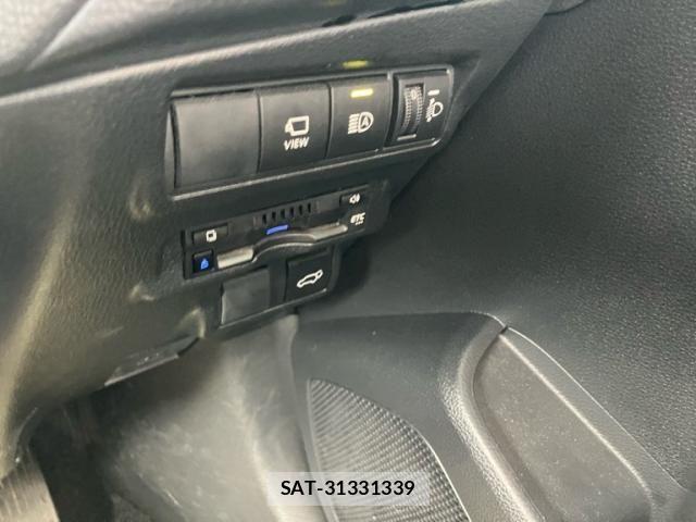 Toyota COROLLA CROSS 2023-03 8879162-21