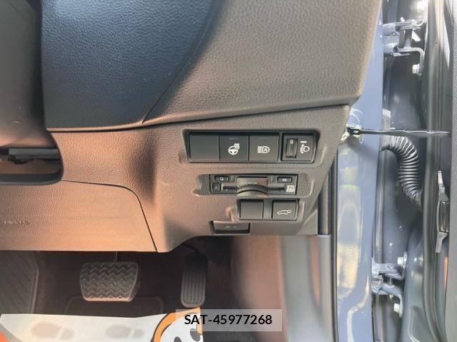 Toyota COROLLA CROSS 2026-06 8883433-15