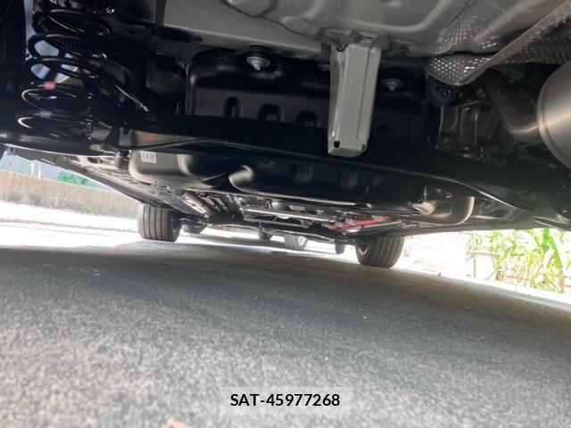 Toyota COROLLA CROSS 2026-06 8883433-7