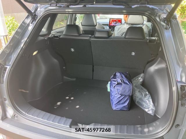 Toyota COROLLA CROSS 2026-06 8883433-8