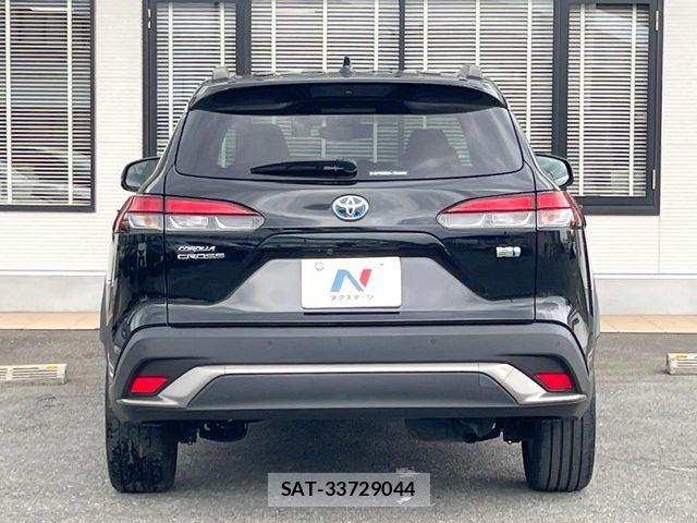Toyota COROLLA CROSS 2023-08 8883437-15