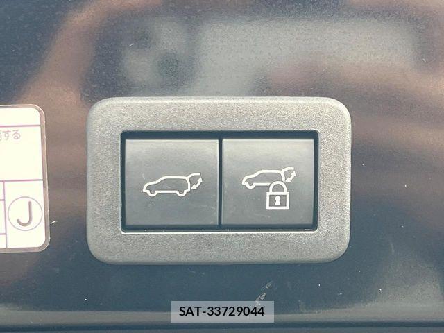 Toyota COROLLA CROSS 2023-08 8883437-7