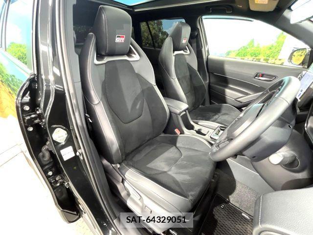 Toyota COROLLA CROSS 2025-10 8883430-7