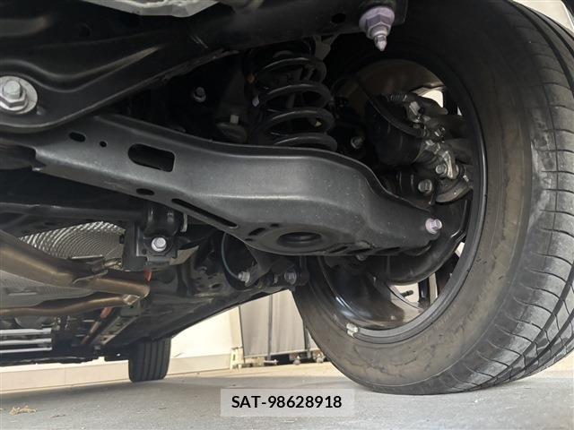 Toyota COROLLA CROSS 2021-11 8883436-10