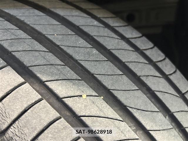 Toyota COROLLA CROSS 2021-11 8883436-13