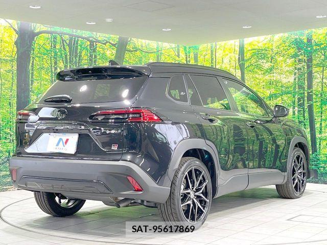 Toyota COROLLA CROSS 2025-11 8883432-16