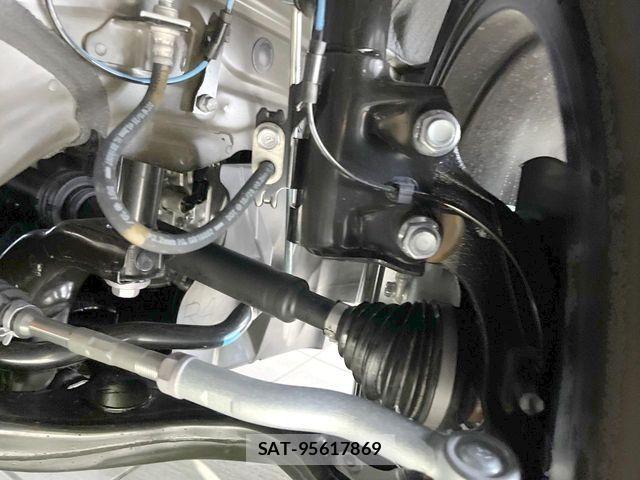 Toyota COROLLA CROSS 2025-11 8883432-19