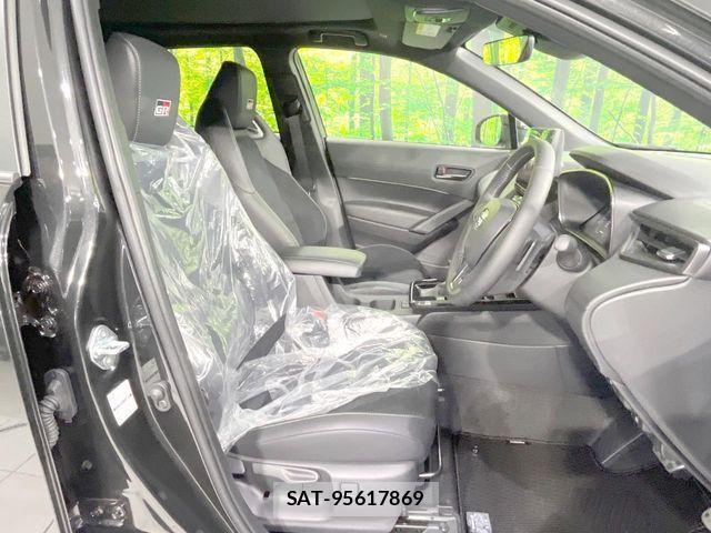 Toyota COROLLA CROSS 2025-11 8883432-7
