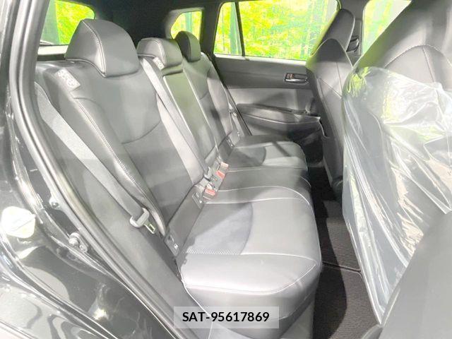 Toyota COROLLA CROSS 2025-11 8883432-8