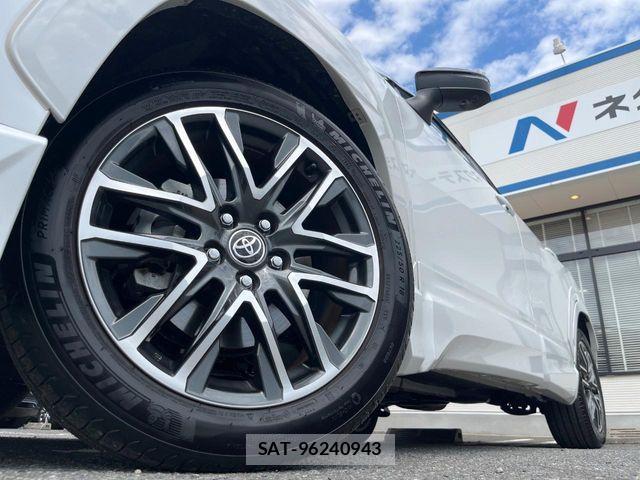 Toyota COROLLA CROSS 2025-11 8883434-13