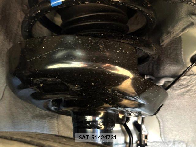 Toyota COROLLA CROSS 2026-07 8883431-18
