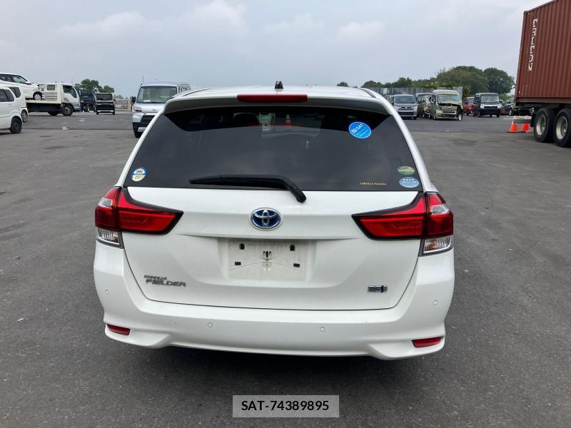 Toyota COROLLA FIELDER 2018 1243424-4