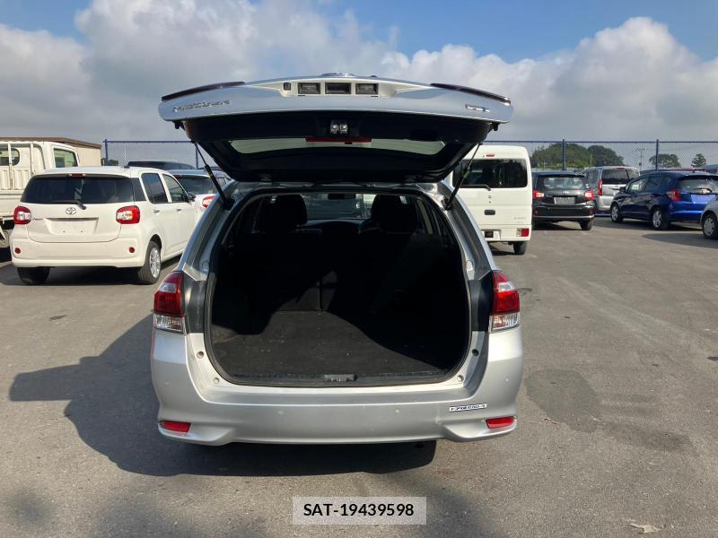 Toyota COROLLA FIELDER 2018 1277461-29