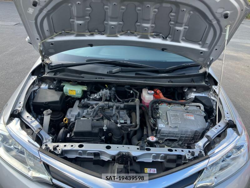 Toyota COROLLA FIELDER 2018 1277461-30