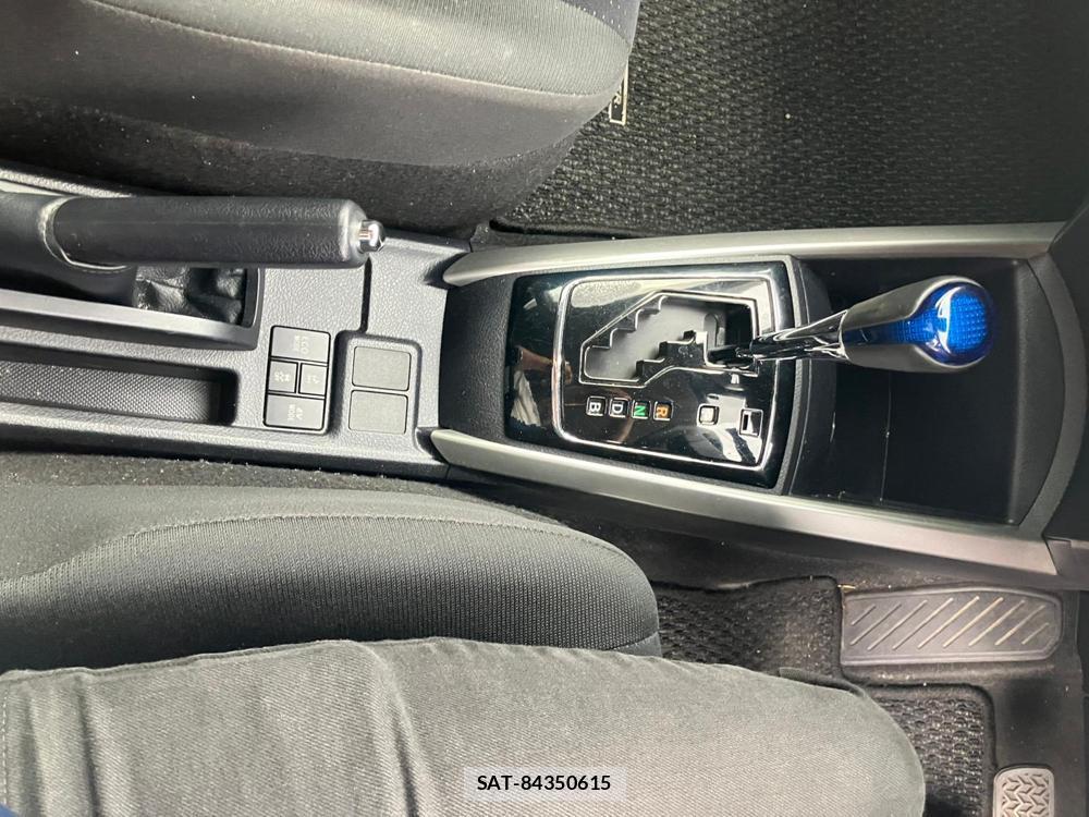 Toyota COROLLA FIELDER 2018 1277469-24