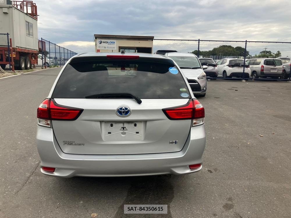 Toyota COROLLA FIELDER 2018 1277469-3