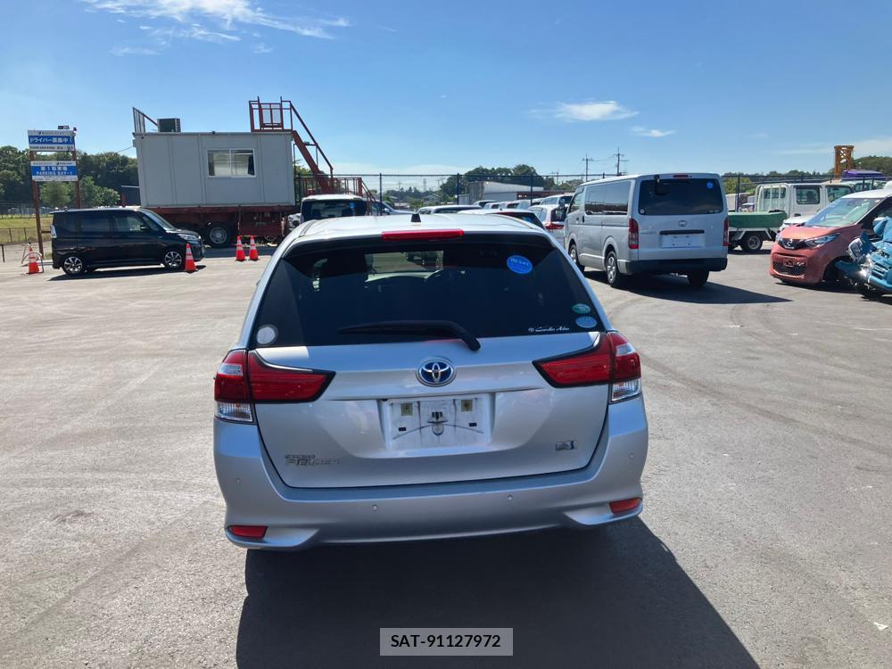 Toyota COROLLA FIELDER 2019 1218379-3