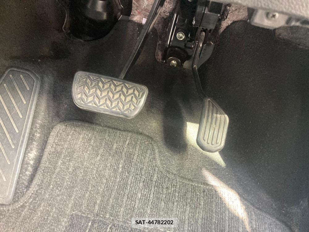 Toyota COROLLA FIELDER 2018 1298863-25