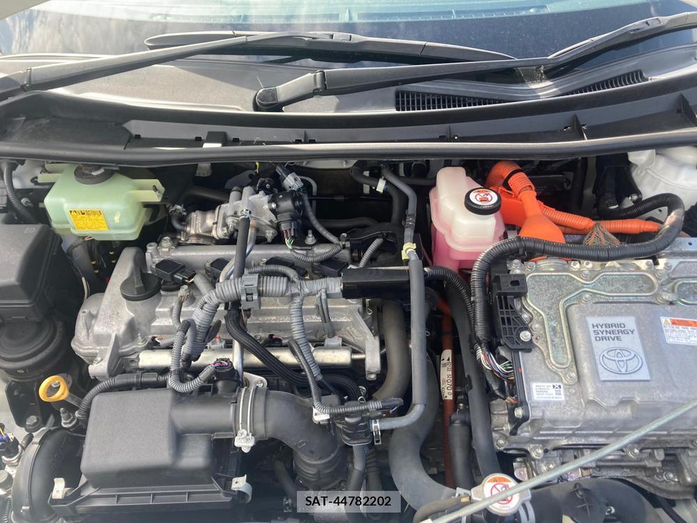 Toyota COROLLA FIELDER 2018 1298863-30