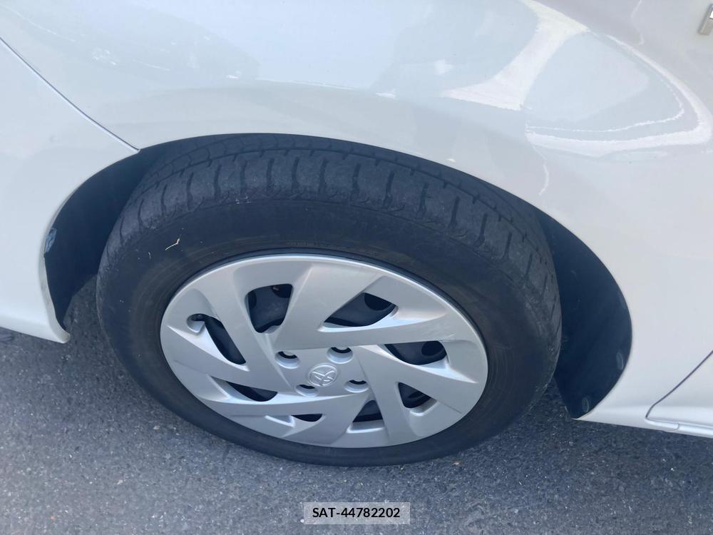Toyota COROLLA FIELDER 2018 1298863-31