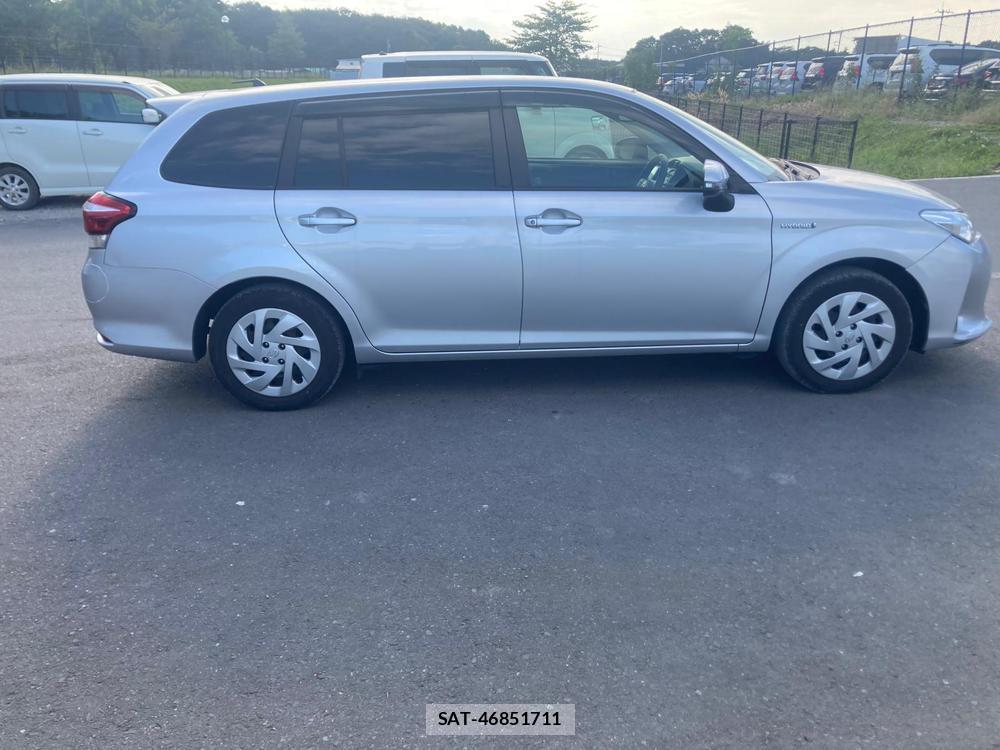 Toyota COROLLA FIELDER 2018 1295234-5