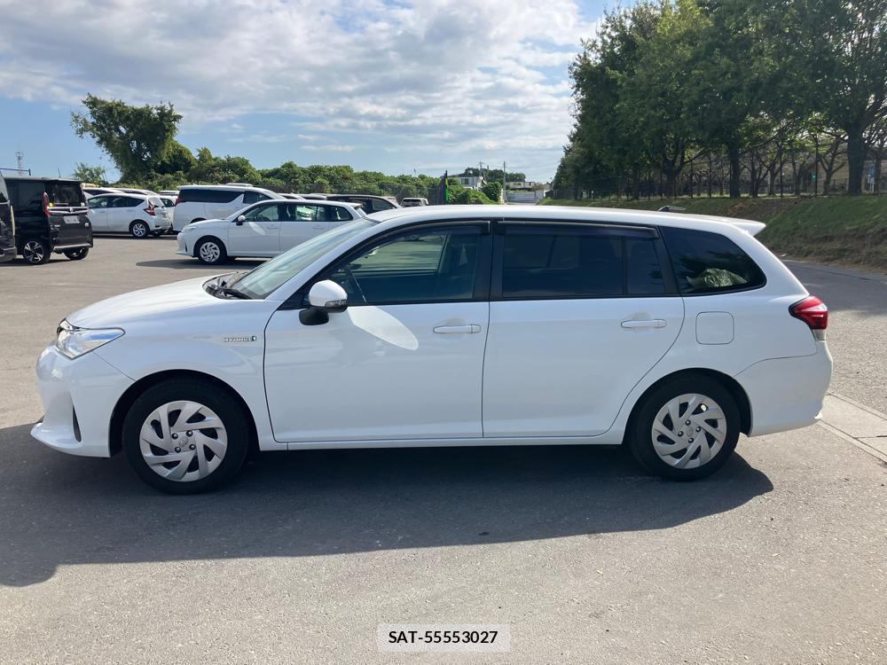 Toyota COROLLA FIELDER 2018 1298864-1