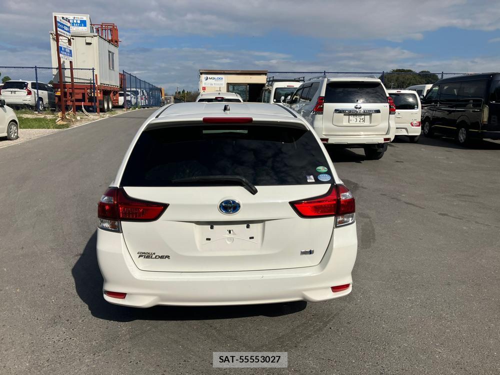Toyota COROLLA FIELDER 2018 1298864-3
