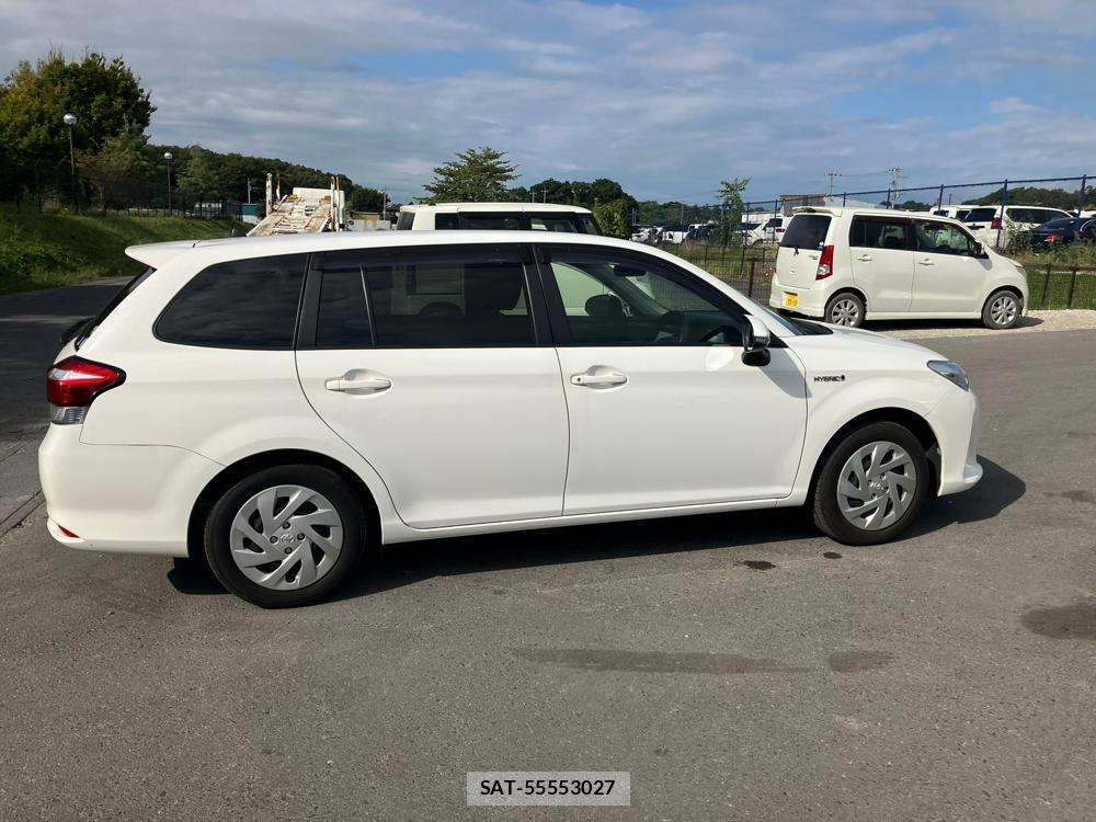 Toyota COROLLA FIELDER 2018 1298864-5