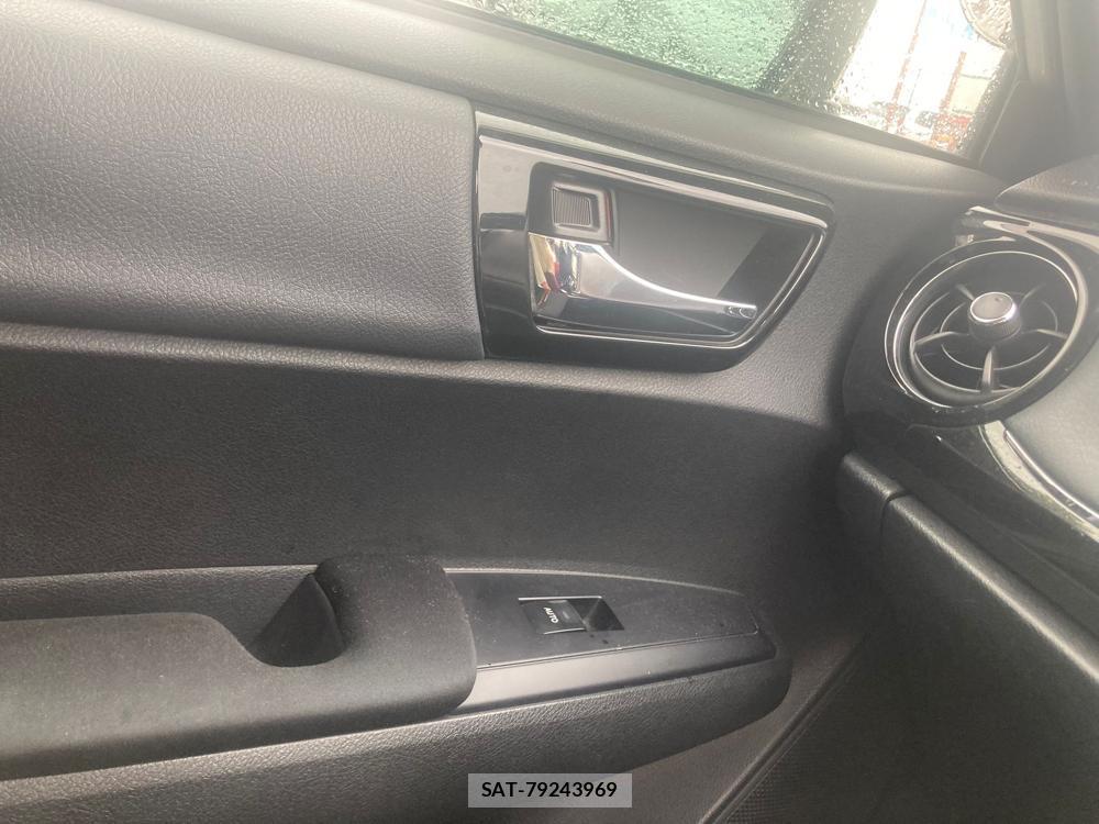 Toyota COROLLA FIELDER 2018 1298857-23