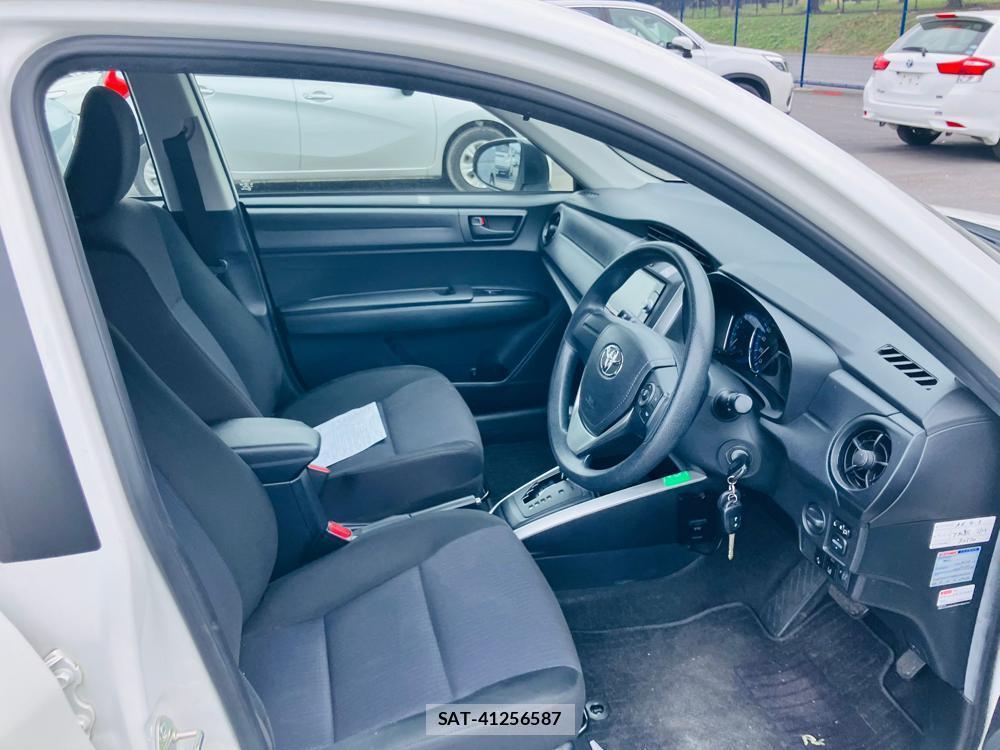 Toyota COROLLA FIELDER 2019 1300110-11