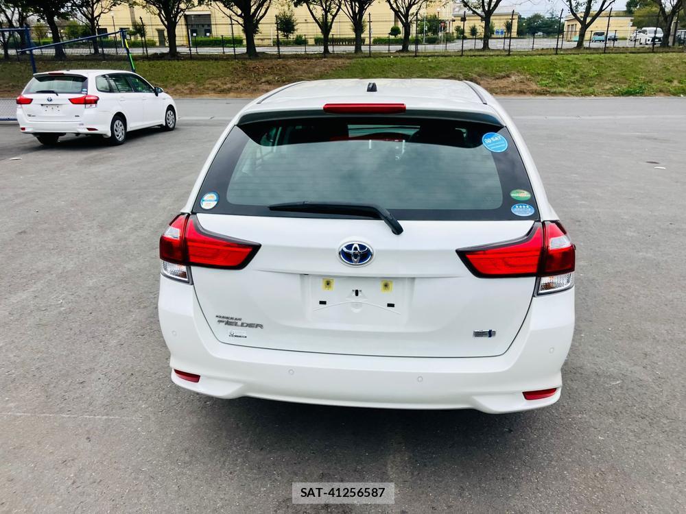 Toyota COROLLA FIELDER 2019 1300110-3