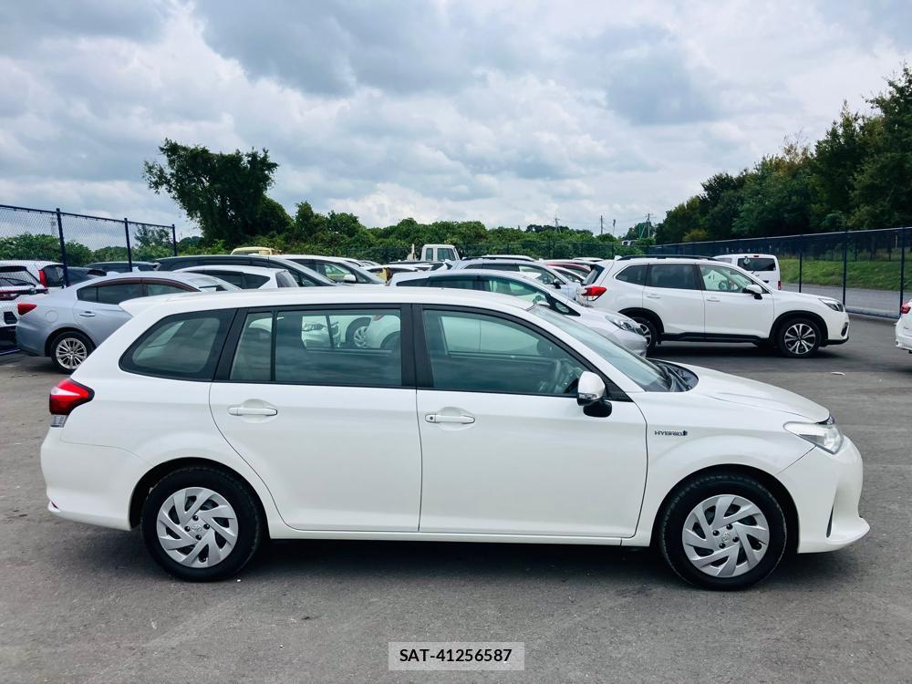 Toyota COROLLA FIELDER 2019 1300110-5