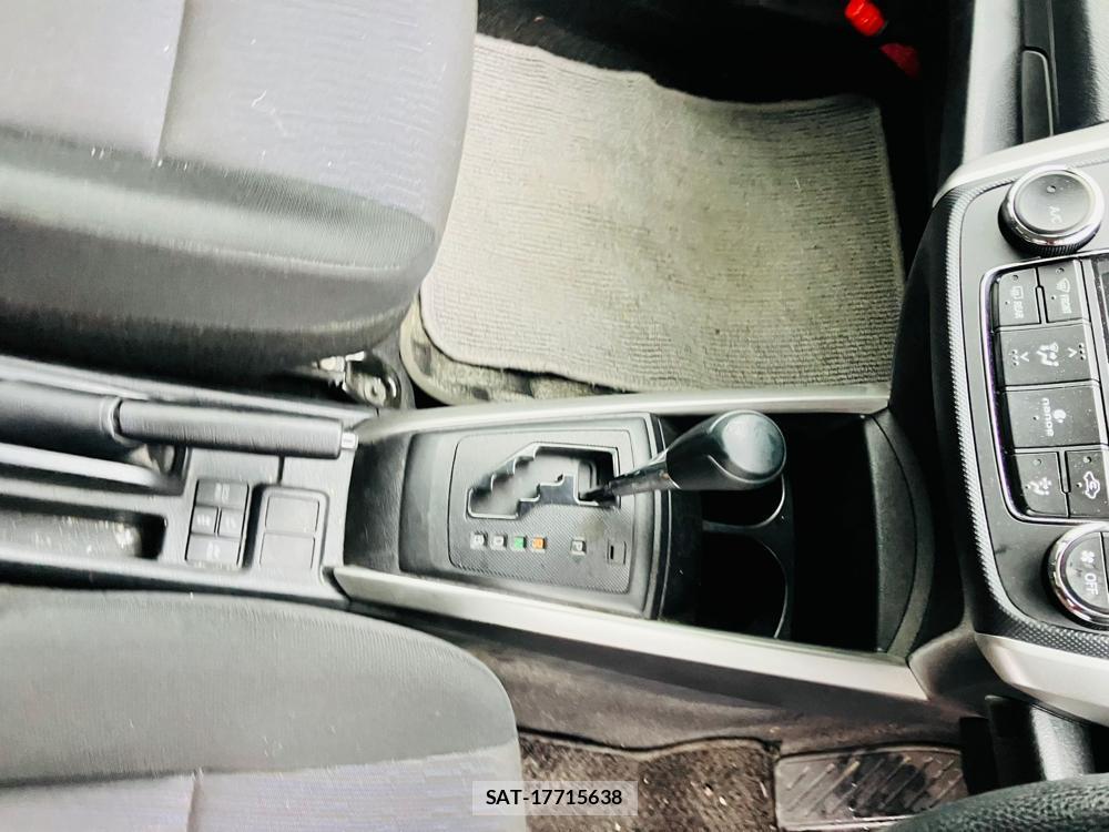 Toyota COROLLA FIELDER 2018 1300061-21