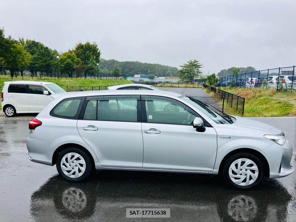 Toyota COROLLA FIELDER 2018 1300061-5