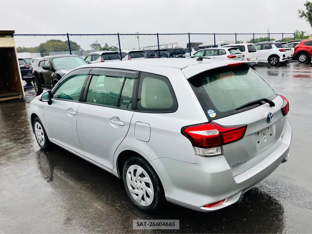 Toyota COROLLA FIELDER 2018 1300063-2