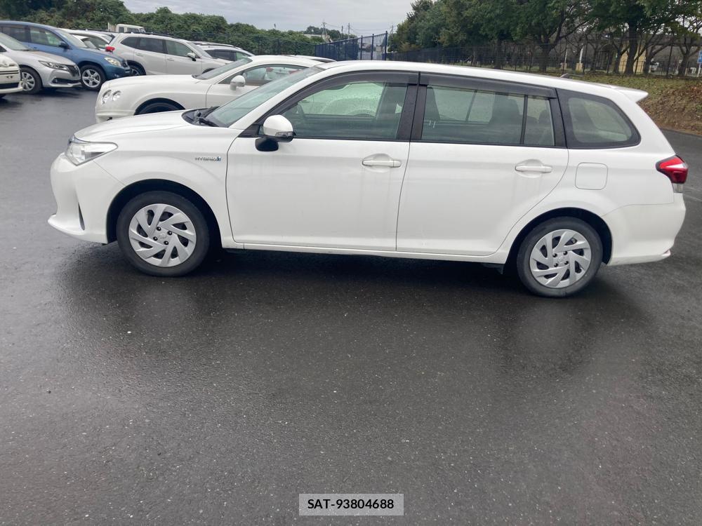 Toyota COROLLA FIELDER 2019-08 1339817-1