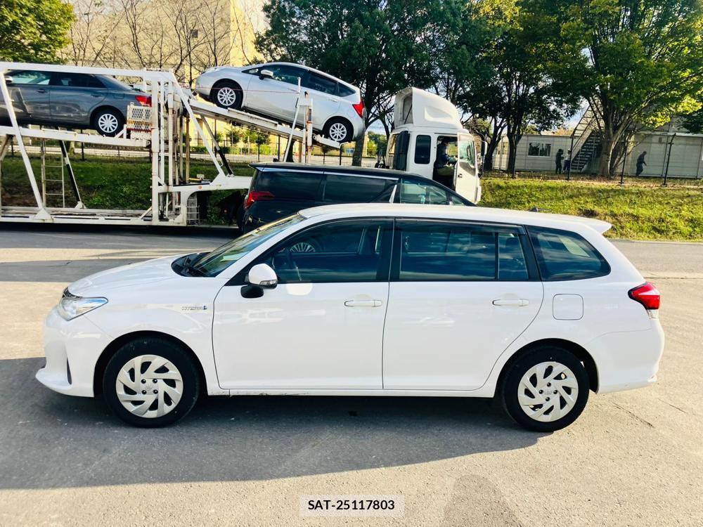 Toyota COROLLA FIELDER 2019 1334551-1