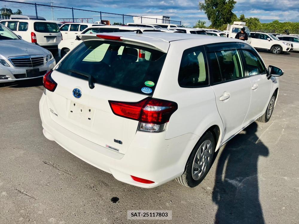 Toyota COROLLA FIELDER 2019 1334551-4