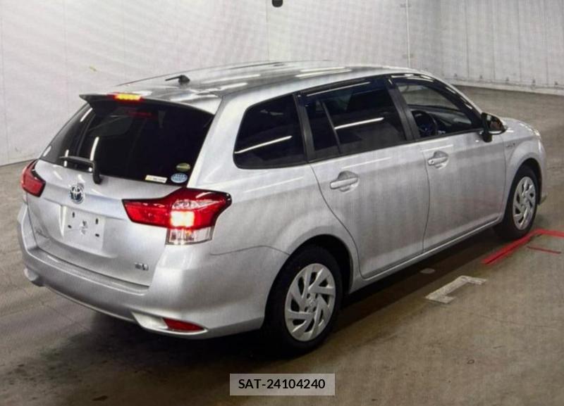 Toyota COROLLA FIELDER 2018 1367378-1