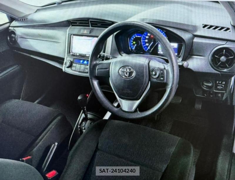 Toyota COROLLA FIELDER 2018 1367378-4