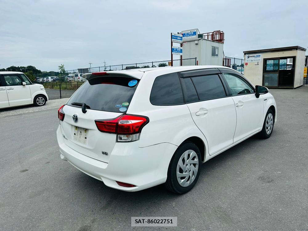 Toyota COROLLA FIELDER 2019 1305386-4