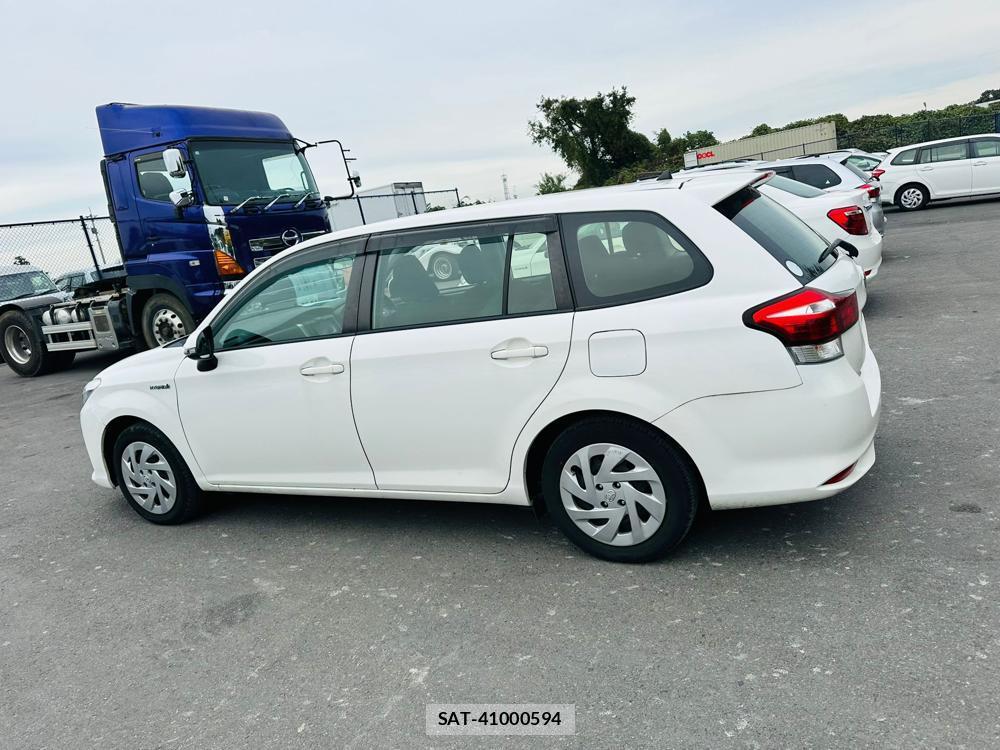 Toyota COROLLA FIELDER 2019 1358737-1