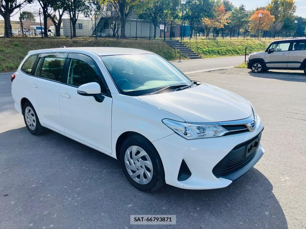 Toyota COROLLA FIELDER 2020 1373586-6